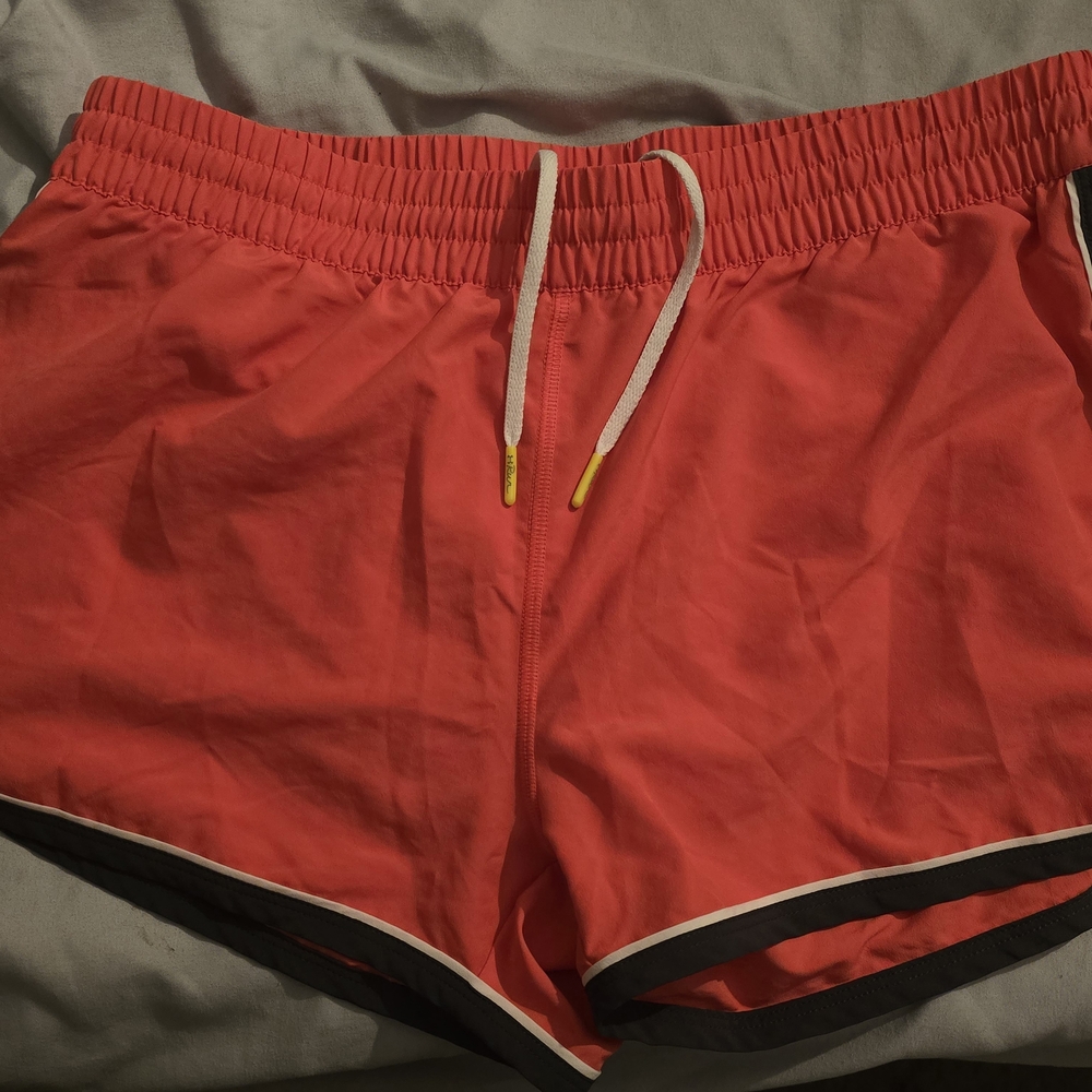 Under Armour Coral/Pink 89079c60-24c5-11f0-8ad7-0d509c7b26ac.pdf Fitted Shorts